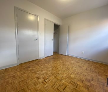 Balliol & Davisville Townhomes - Photo 2