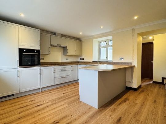 Narberth, Narberth, SA67 - Photo 1