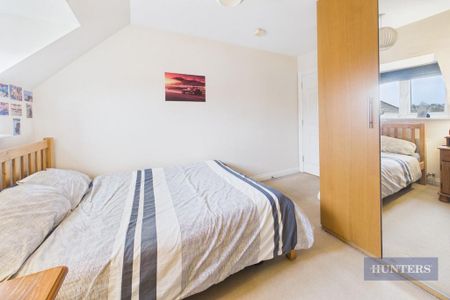 2 bedroom flat to rent - Photo 2