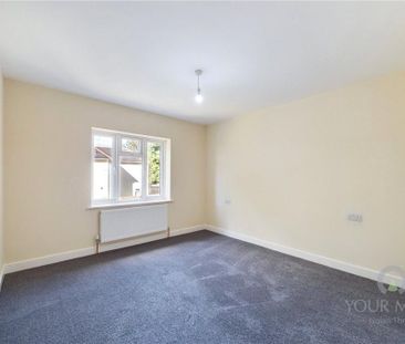 3 bedroom end of terrace house to rent - Photo 3