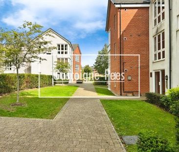 Basingstoke, RG24 - Photo 4