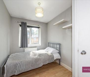 3 bedroom flat to rent - Photo 5