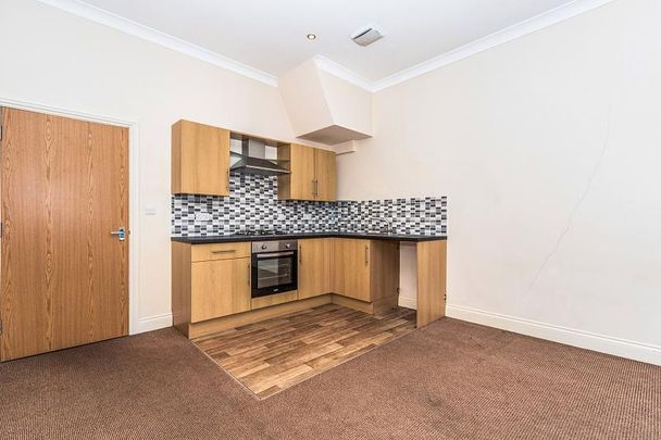 2 bedroom apartment to rent Portsmouth, PO2 - Photo 1