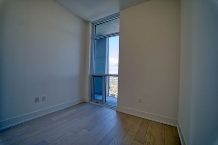 For Lease - 1 Yorkville Avenue Unit# 5509, Toronto, Ontario - Photo 2