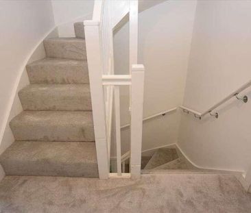 Fortune Avenue, Edgware, HA8 - Photo 5