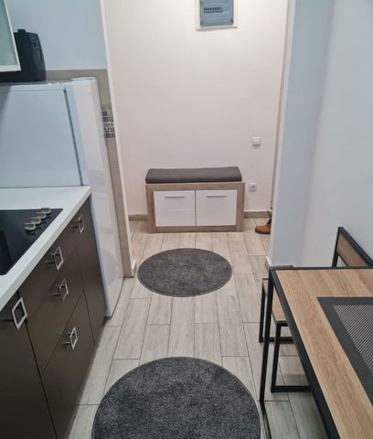 Garsoniera in zona Universitatii - Fotografie 3