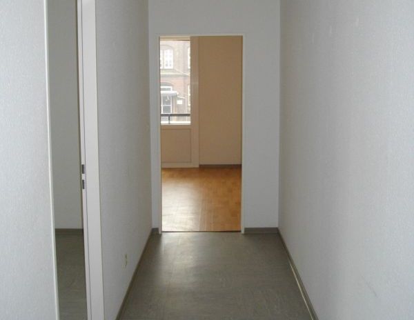 Klein, aber fein - perfekte Singlewohnung mit WBS zu haben - Photo 1