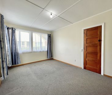 Spacious 3 Bedroom Corner House - Large Section - Photo 2