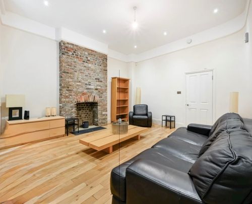 3 Bed Flat, Effra Road, SW2 - Photo 1