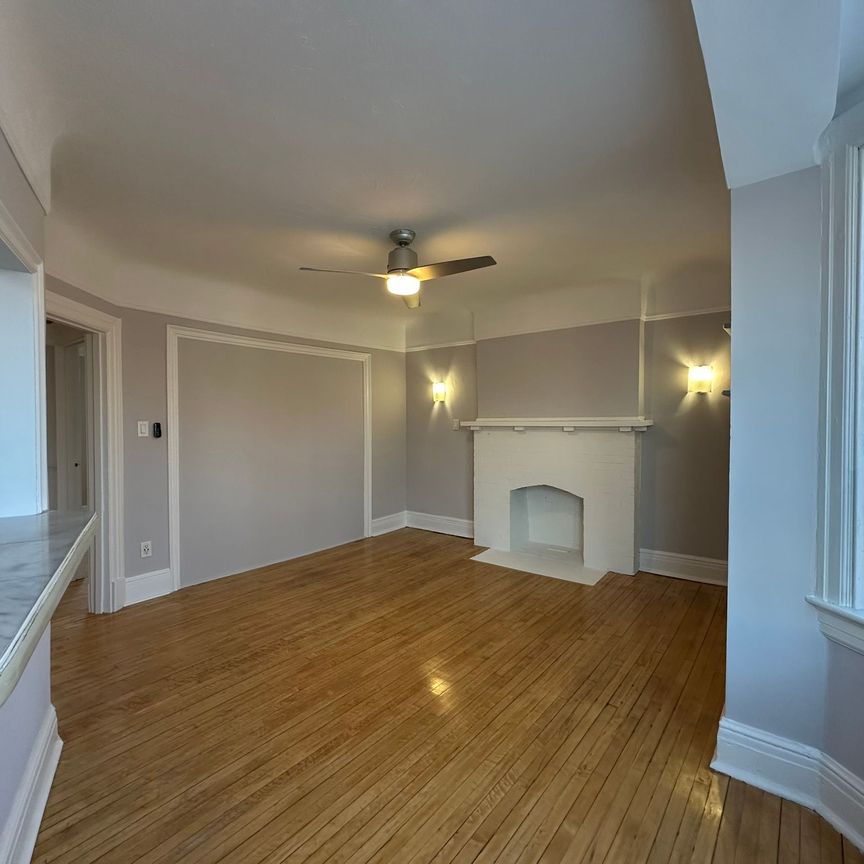 For Lease - 63A Garden Avenue Unit# 2, Toronto, Ontario - Photo 1