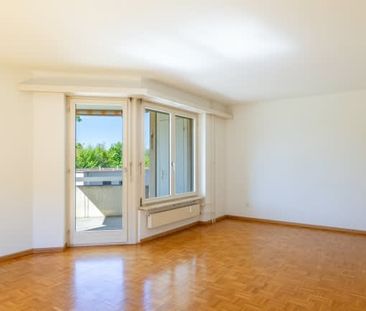2.5 Zimmer, 1. Stock - Photo 2