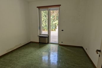 Pino torinese – Via Roma, appartamento con giardino