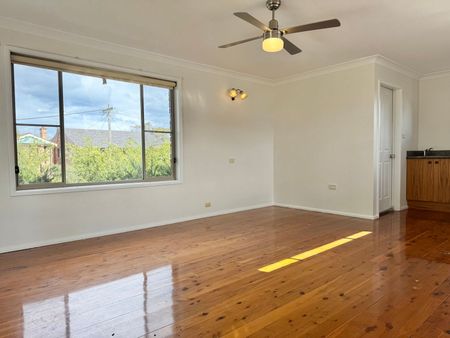 Room To Relax - Photo 2