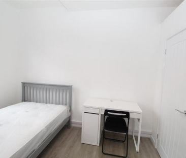 5 bedroom house to rent - Photo 4