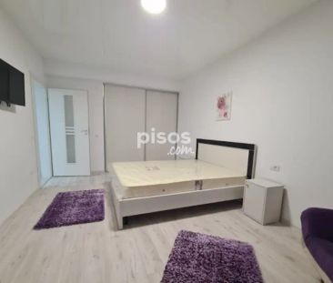 Piso en alquiler en Calle del Buen Maestro, 17 - Foto 1