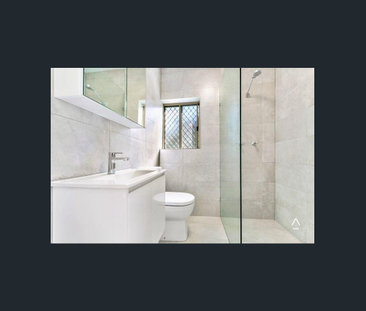 Modern One-Bedroom Flat - Photo 2