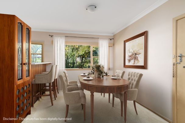 North-Facing Sanctuary Home Freshly White Walls Painted. - Photo 1