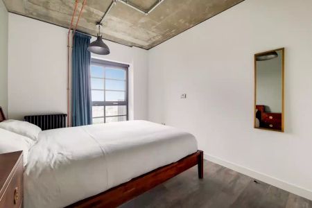 1 Bed Apartment - Photo 4