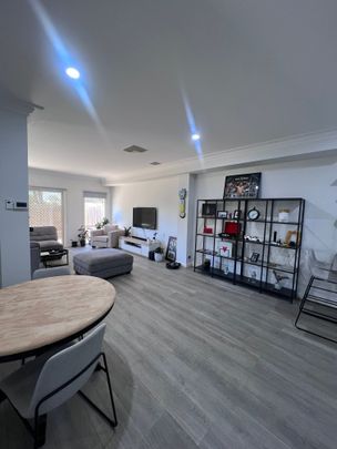 Pascoe Vale - Photo 1