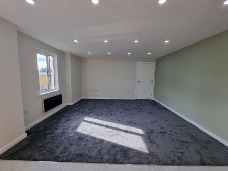 2 bedroom apartment to rent - Photo 4