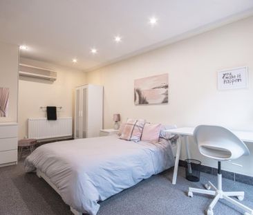 1 bedroom in a house share to rent - Photo 5