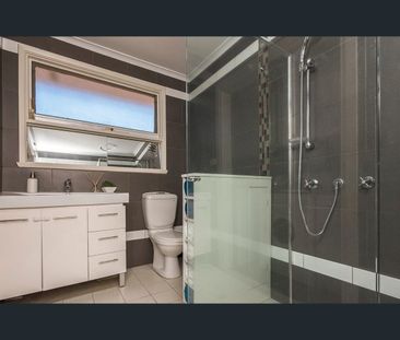 42 Walpole Ave, Belmont, Vic 3216 - Photo 4