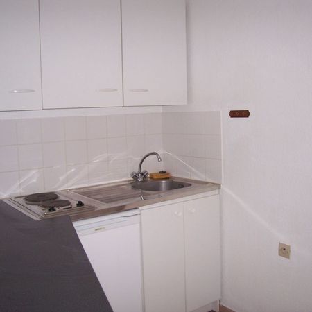 LILLE - APPARTEMENT - T1 - Photo 3