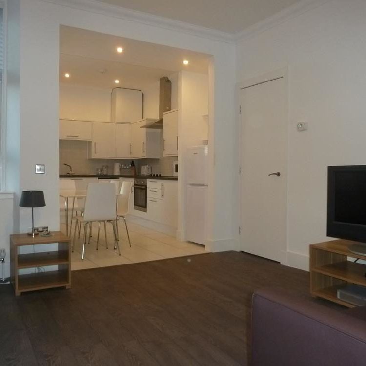 Union Grove, First Left, Aberdeen, AB10 - Photo 1