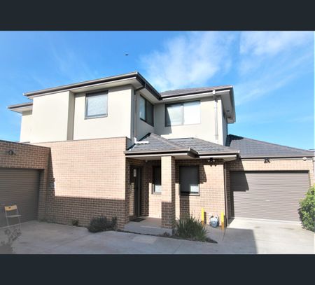 2/108 (R2) Wellington Road, Clayton, Vic 3168 - Photo 2