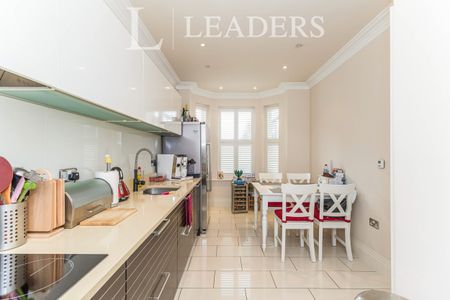 Clifton Road, Kingston upon Thames, KT2 - Photo 4