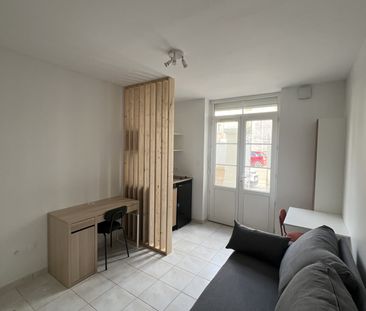 Location Appartement 1 pièce 16m² AGEN 47000 - Photo 1