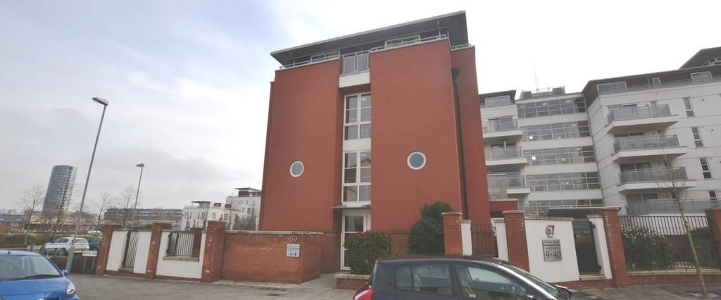 2 bedroom apartment to rent - Photo 1