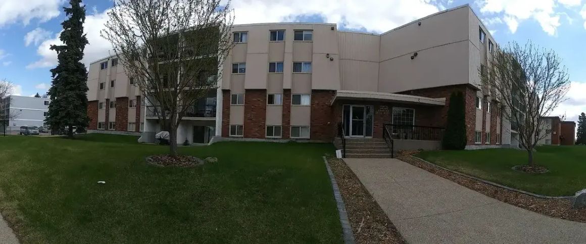 One Bedroom Suite Near Southgate - In suite laundry | Edmonton - Photo 1