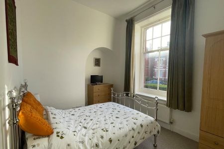 2 bedroom apartment to rent - Photo 3