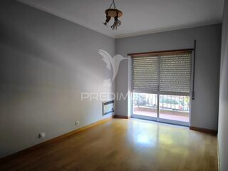 Apartment Renovated well located 3 bedrooms for rent Braga - balcony, air conditioning - Photo 5