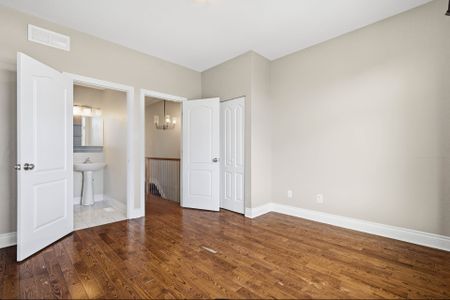 For Lease - 290 cambridge Street, West Centre Town, Ontario - Photo 2