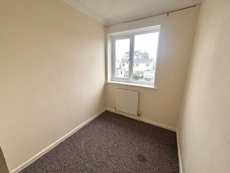 Meadow Court - Photo 5