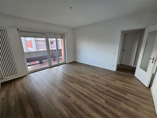 Chiasso, affitto ampio 3.5 locali con balcone - Foto 1