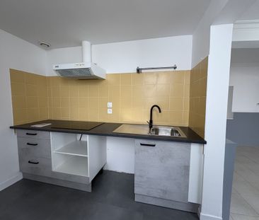 Location Appartement 3 pièces 78m² CASTELNAUDARY 11400 - Photo 5