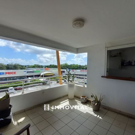 Location Appartement 2 pièces 42m² LE MOULE 97160 - Photo 4