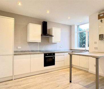 4 bedroom terraced house to rent - Photo 2