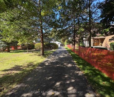 For Lease - 779 Indian Road, Mississauga, Ontario - Photo 1