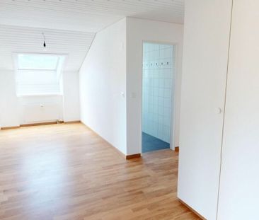 Attractive 3 1/2 room attic apartment in Werdenberg - Photo 1