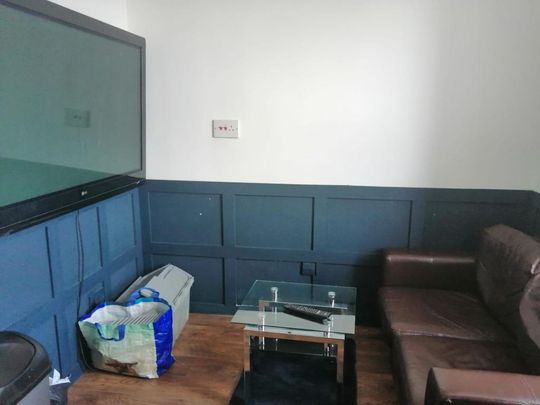 3 bedroom flat to rent - Photo 1