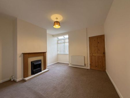 2 bedroom townhouse to rent - Photo 2