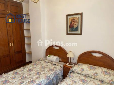 Apartamento en alquiler en La Serna - Photo 2
