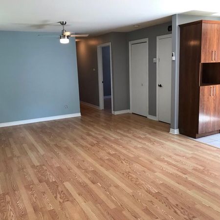 5 1/2 à louer - Photo 3