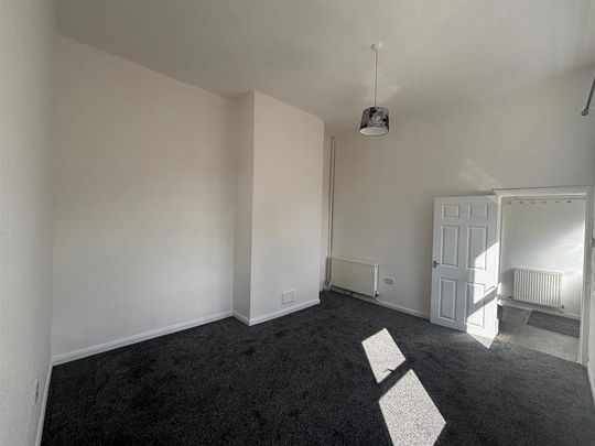 2 bedroom townhouse to rent - Photo 1
