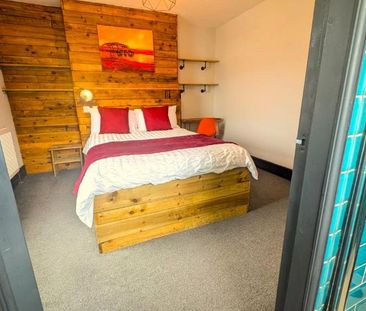 1 bedroom in a house share to rent - Photo 4