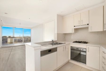 “A Two Bedroom Apartment with Darling Habour Views” - Photo 5